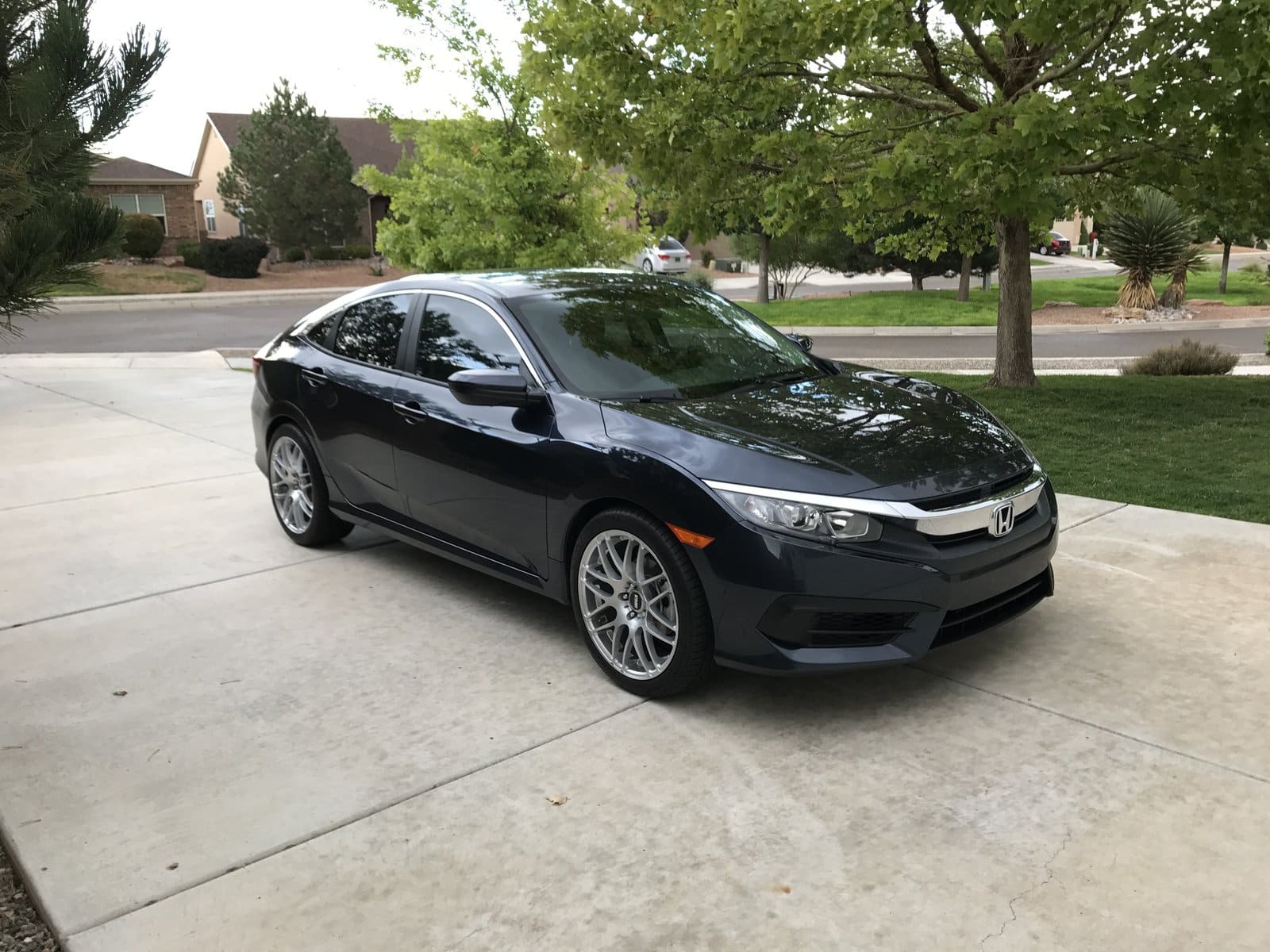 2017 Honda Civic with 19x8.5 wheels