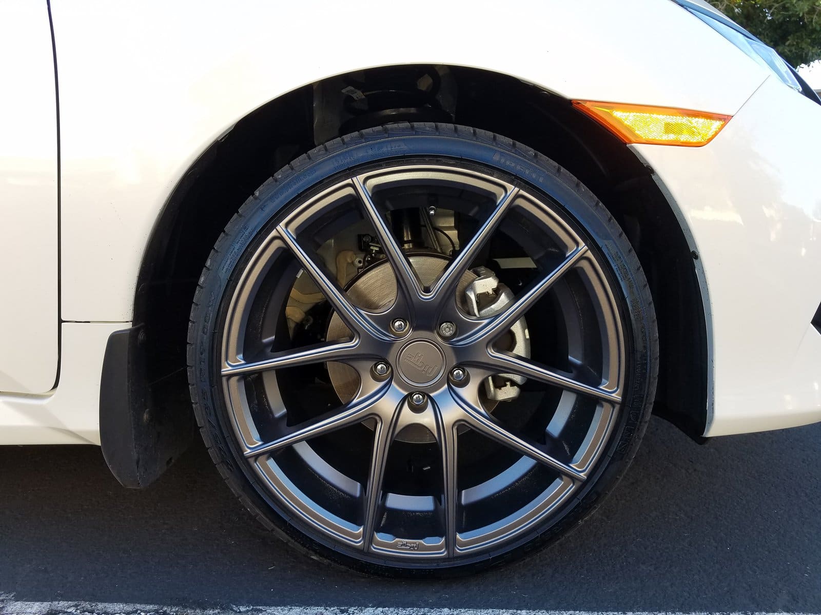 2017 Honda Civic with 19x8.5 wheels