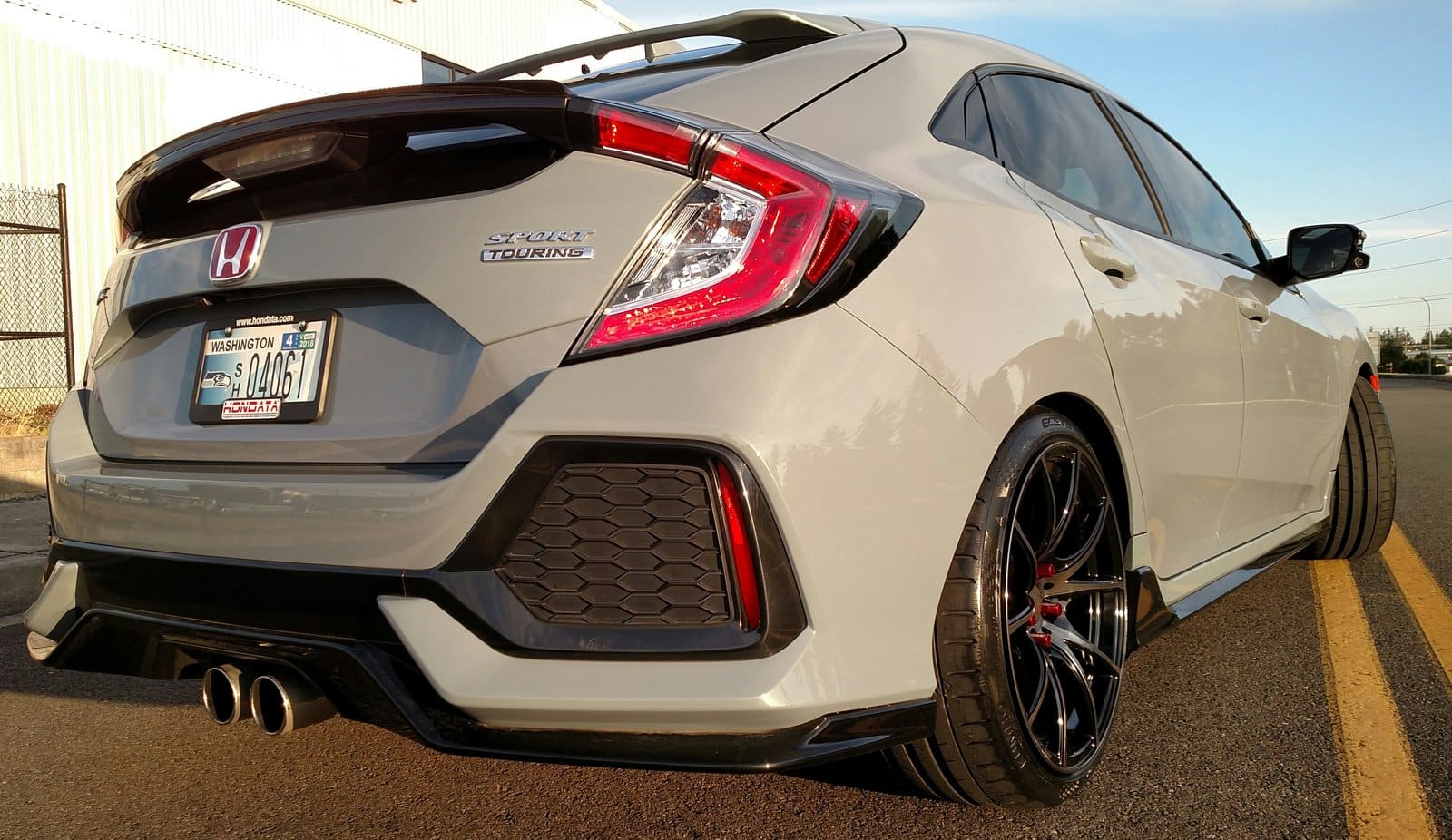 2017 Honda Civic with 18x9.5 wheels