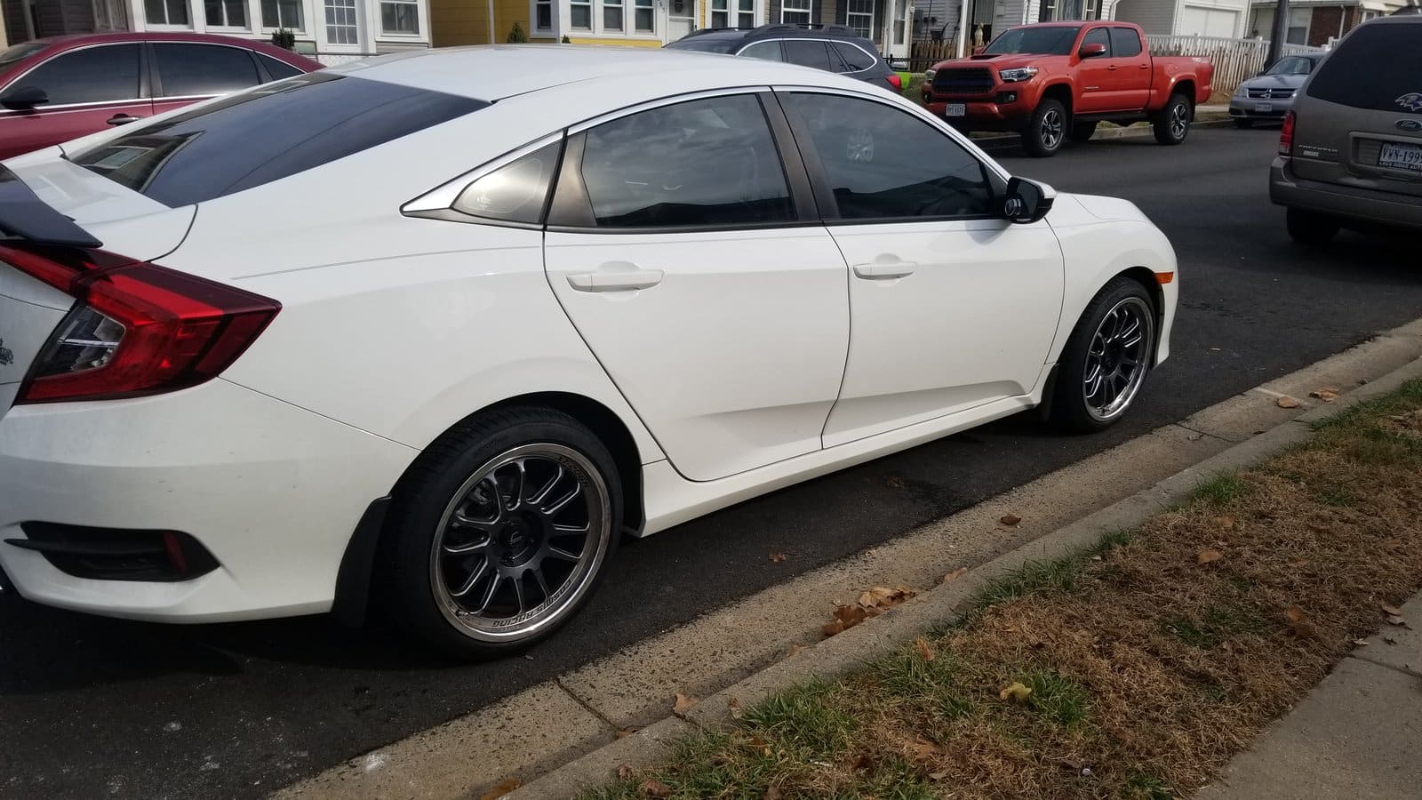 2016 Honda Civic with 18x9 wheels