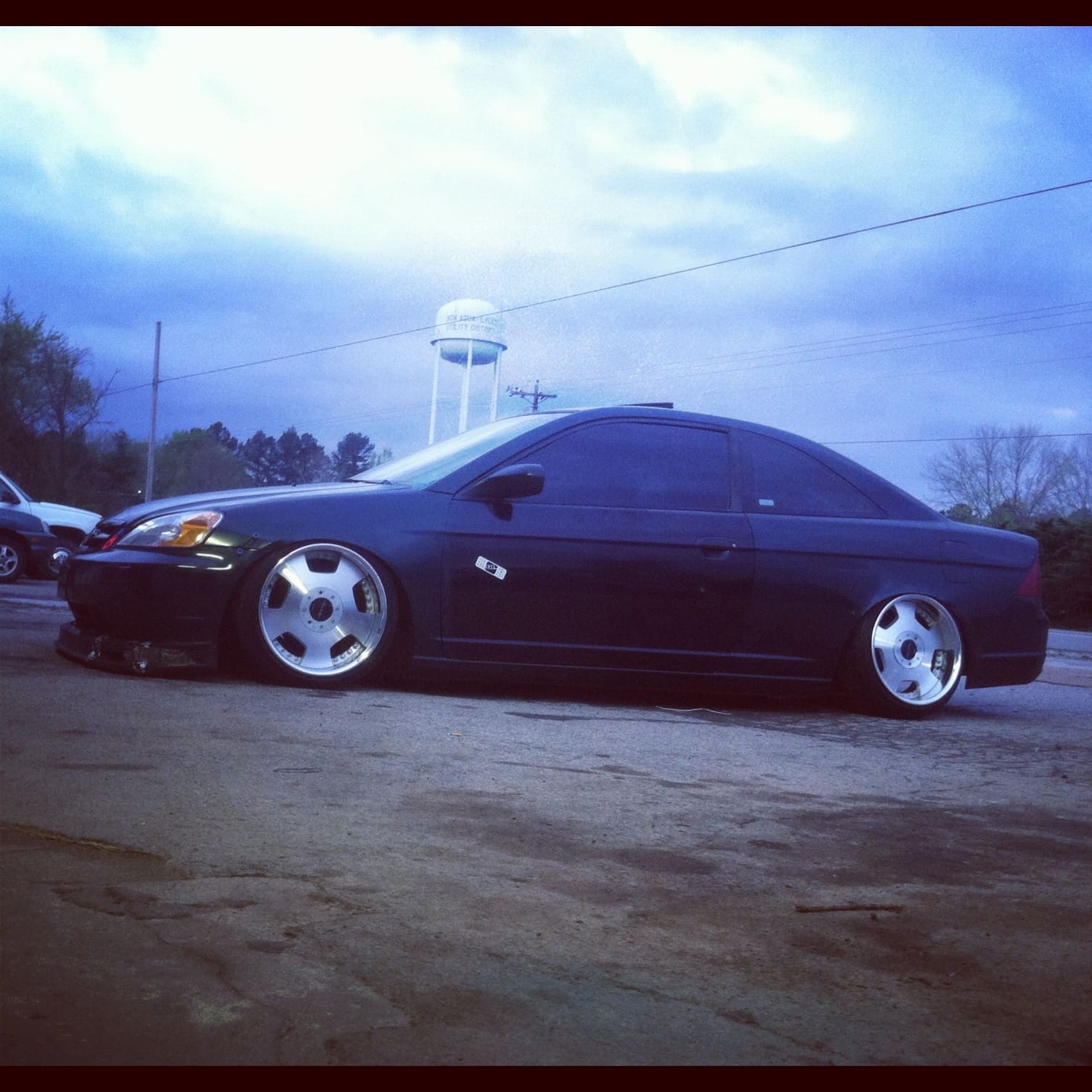 2001 Honda Civic with 17x8 Work Euroline dh wheels