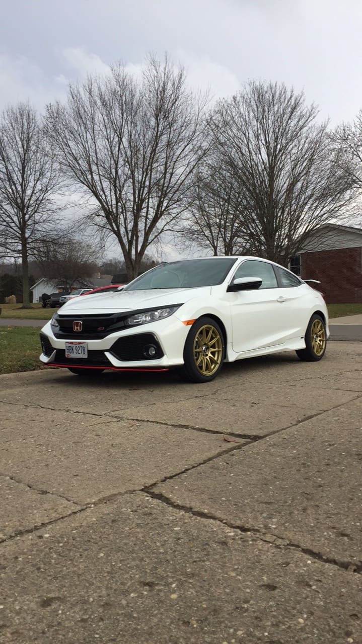 2017 Honda Civic with 18x8 wheels