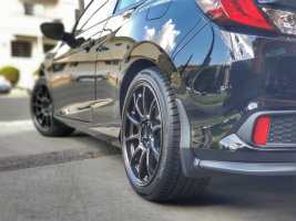 2018 Honda Civic with 18x9.5 wheels