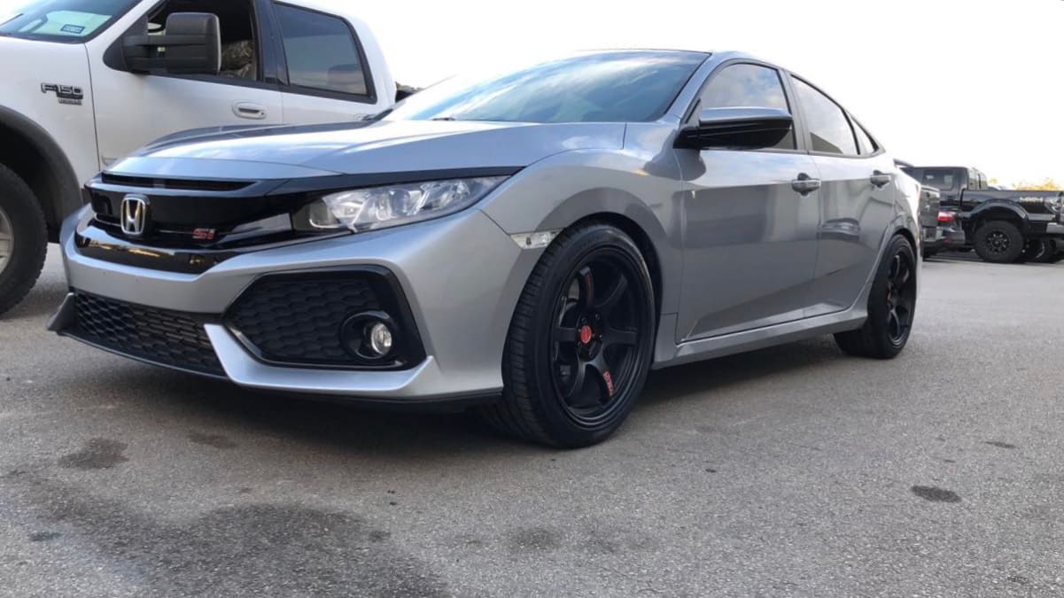 2018 Honda Civic with 18x9.5 wheels