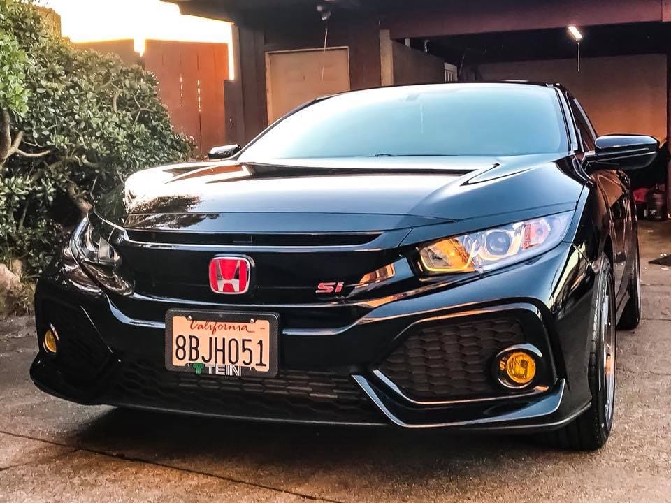 2017 Honda Civic with 18x8.5 wheels