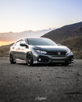 2017 Honda Civic with 18x9.5 wheels