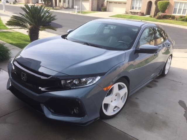 2018 Honda Civic with 18x8.5 wheels