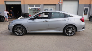 2017 Honda Civic with 18x8 wheels