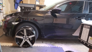2017 Honda Civic with 18x9 wheels