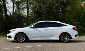 2018 Honda Civic with 18x9.5 wheels