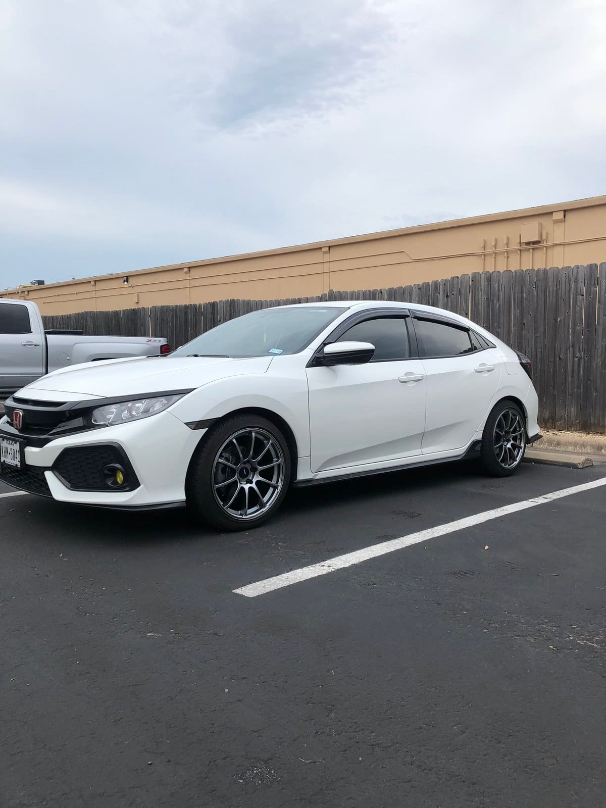 2018 Honda Civic with 18x8.5 wheels