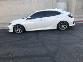 2017 Honda Civic with 18x9.5 wheels