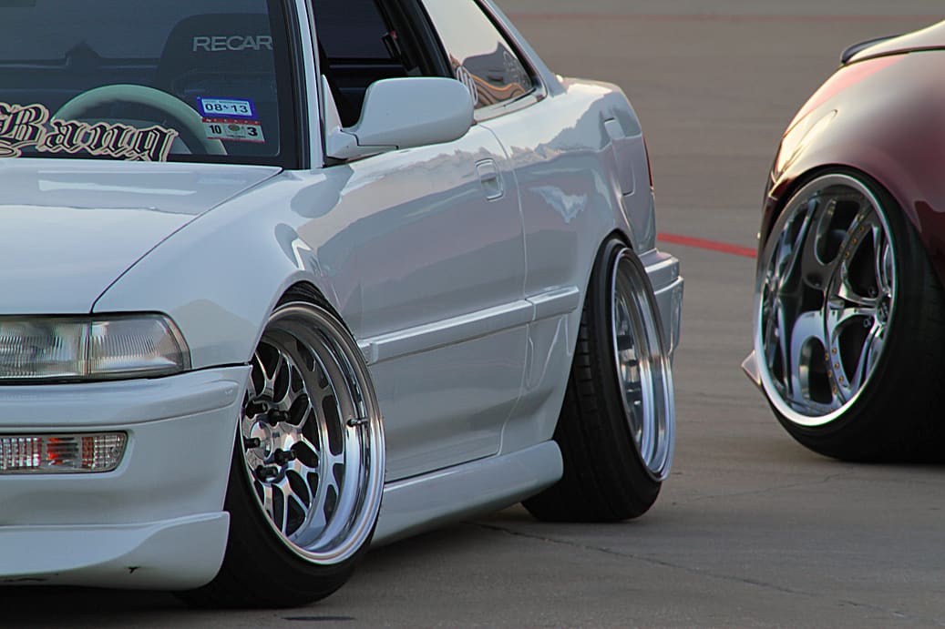 1991 Acura Integra with 16x9.5 J-Lines SDMSL2 wheels