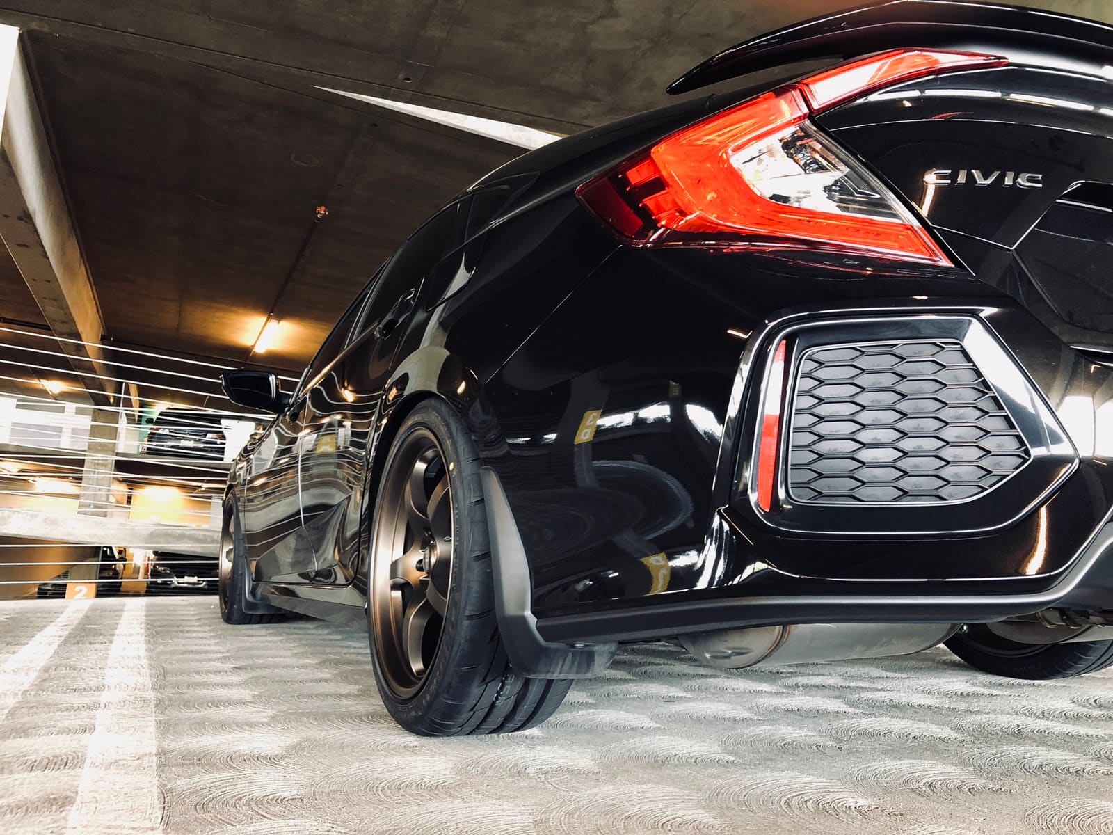 2018 Honda Civic with 18x9 wheels