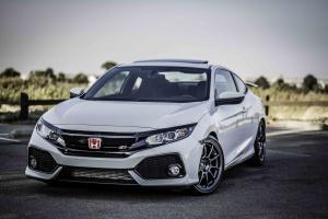 2017 Honda Civic with 18x8.5 wheels