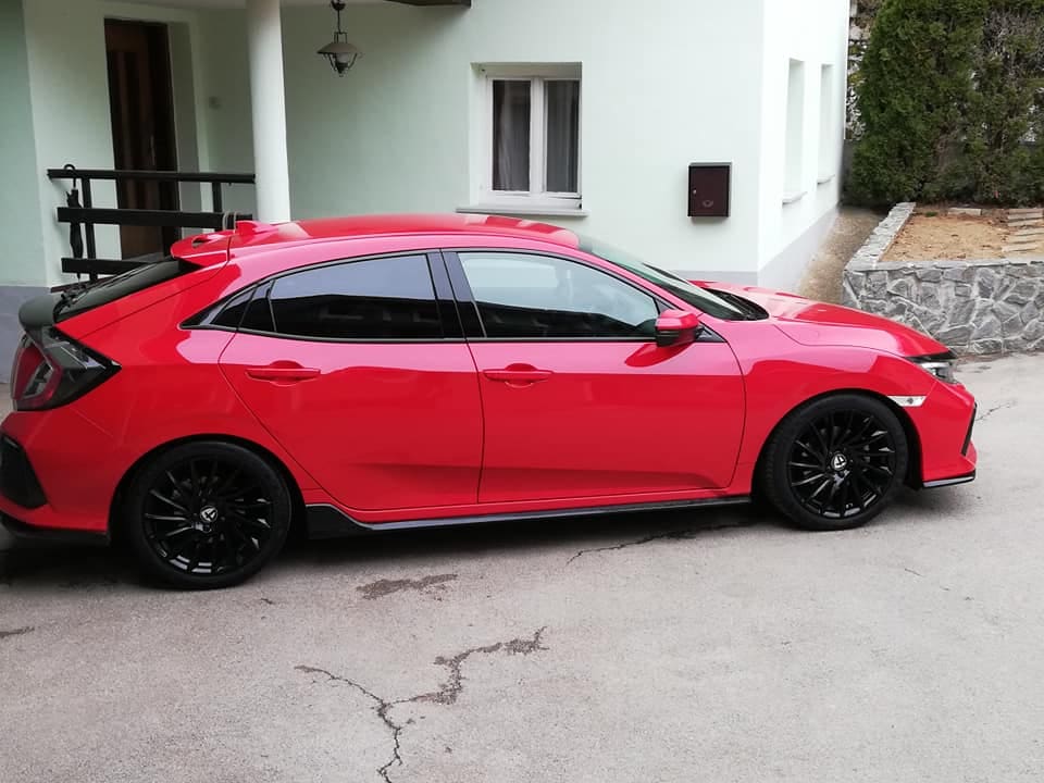 2018 Honda Civic with 18x8 TN16 wheels