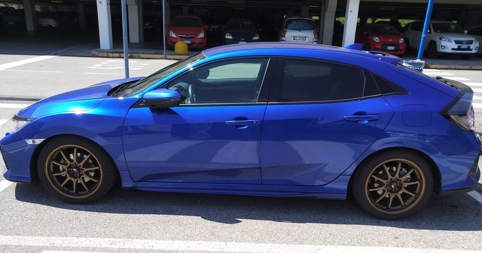 2019 Honda Civic with 18x8 JR5 wheels