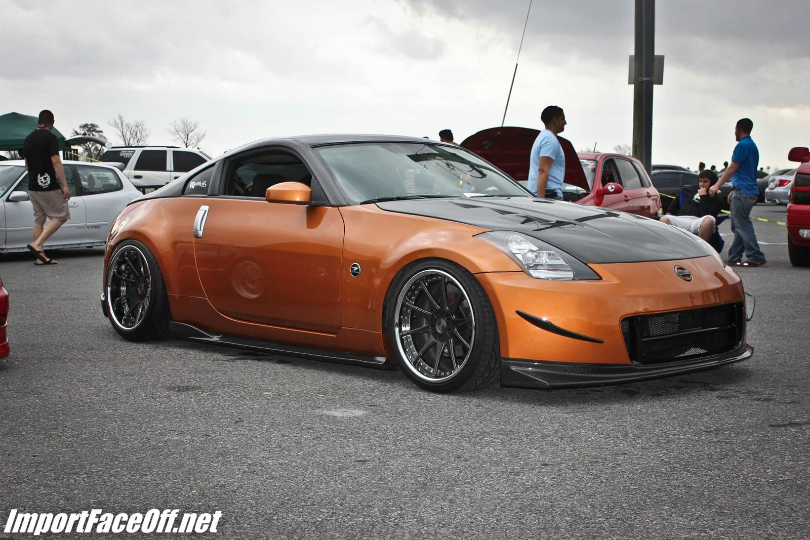 2005 Nissan 350Z with 19x9.5 Avant Garde F420s wheels