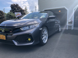 2018 Honda Civic with 18x8.5 wheels