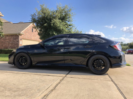 2019 Honda Civic with 17x9 wheels