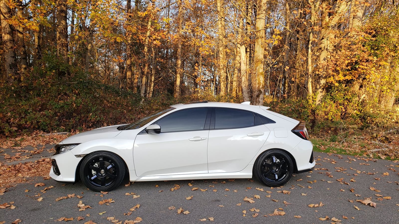 2019 Honda Civic with 18x8.5 wheels