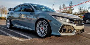 2017 Honda Civic with 18x9.5 wheels