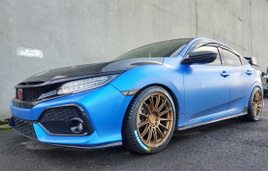 2017 Honda Civic with 18x9.5 wheels