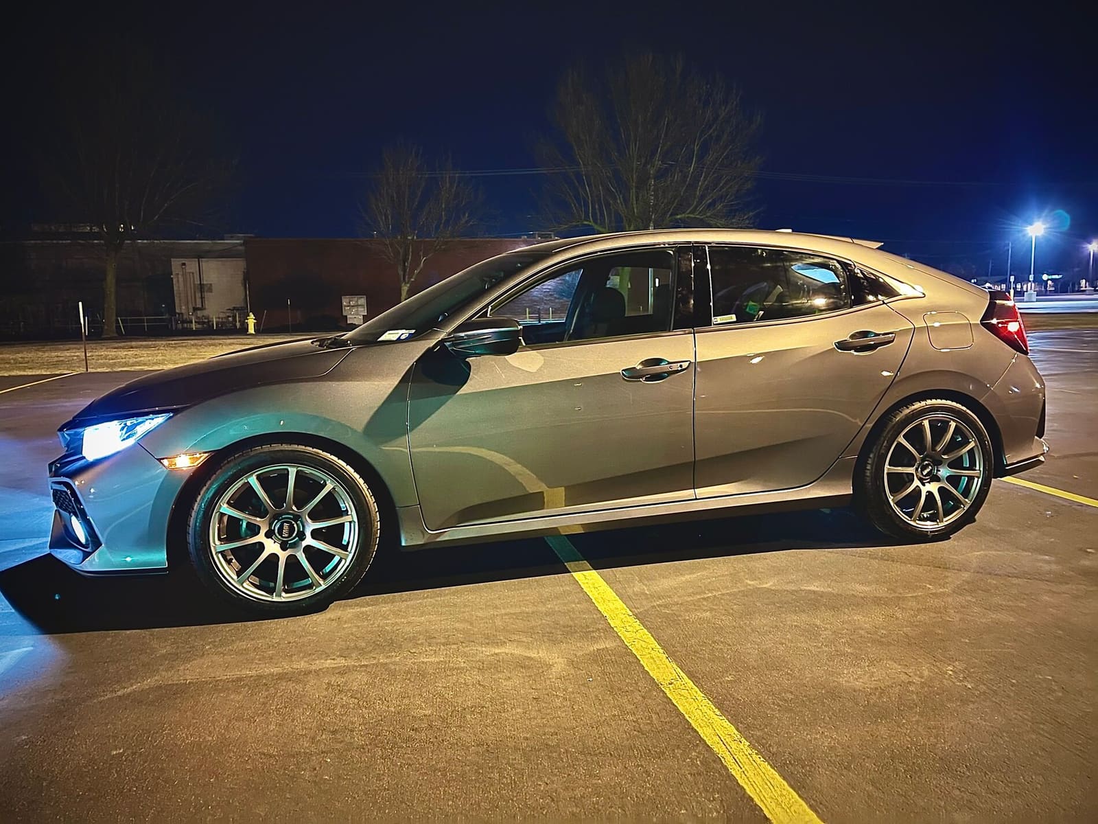 2019 Honda Civic with 18x8.5 wheels