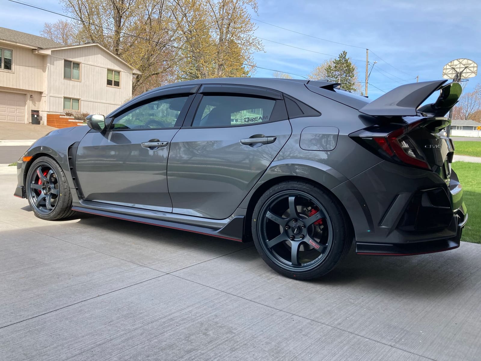 2020 Honda Civic with 19x9.5 wheels