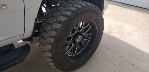 2016 RAM 2500 with 22x10 wheels