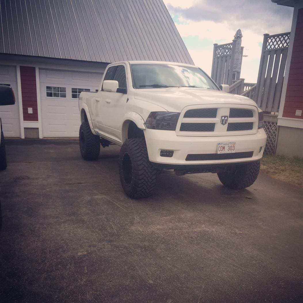 2009 Dodge Ram 1500 with 20x12 wheels