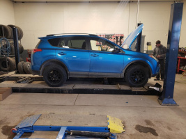 2018 Toyota RAV4 with 17x8 wheels