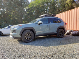 2016 Toyota RAV4 with 17x7.5 wheels
