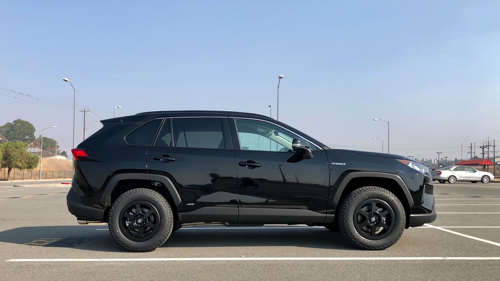 2020 Toyota RAV4 with 17x8 LP3 wheels