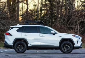 2021 Toyota RAV4 with 17x8 wheels