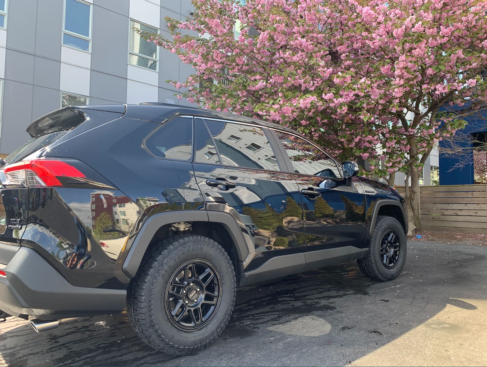 2021 Toyota RAV4 with Nomads wheels