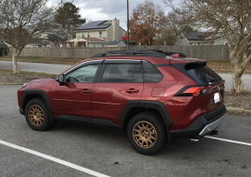 2020 Toyota RAV4 with 17x7.5 LP1 wheels