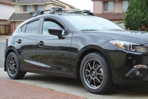 2013 Mazda Mazda3 with 17x7.5 Alleggerita HLT wheels