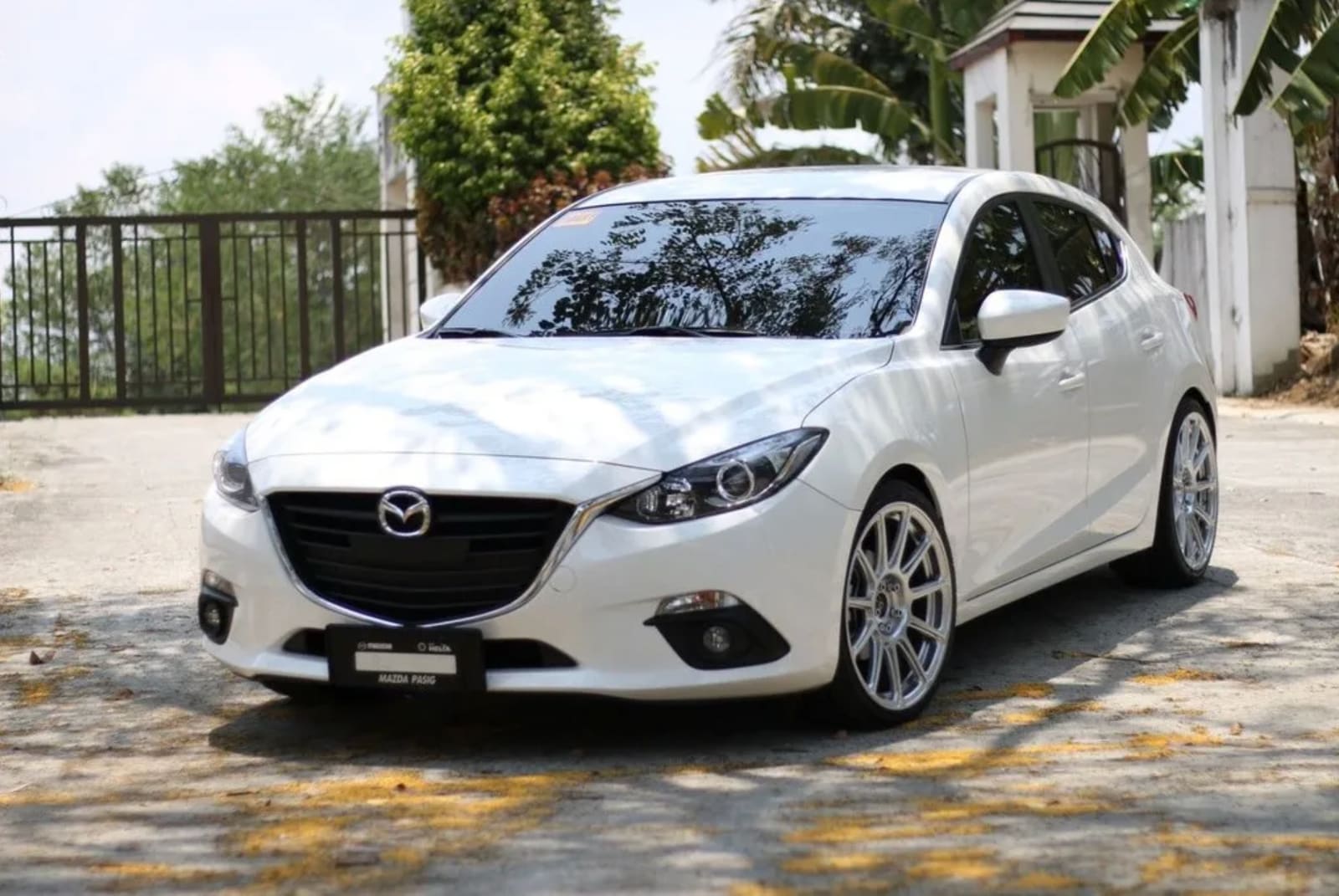 2014 Mazda Mazda3 with 19x8.5 wheels
