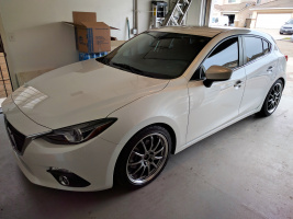 2014 Mazda Mazda3 with 18x7.5 wheels