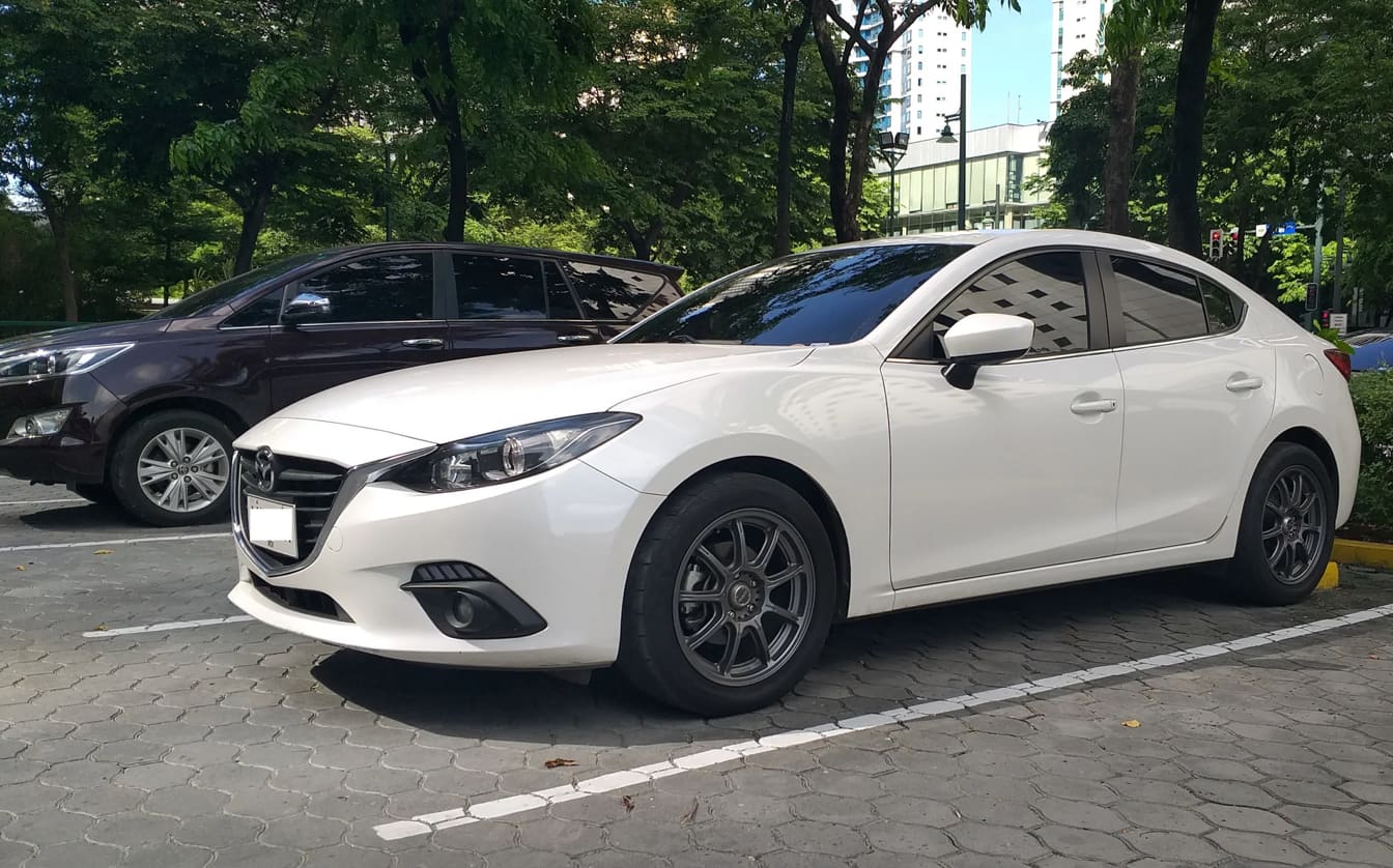 2014 Mazda Mazda3 with 17x7.5 Gram Lights 57G wheels