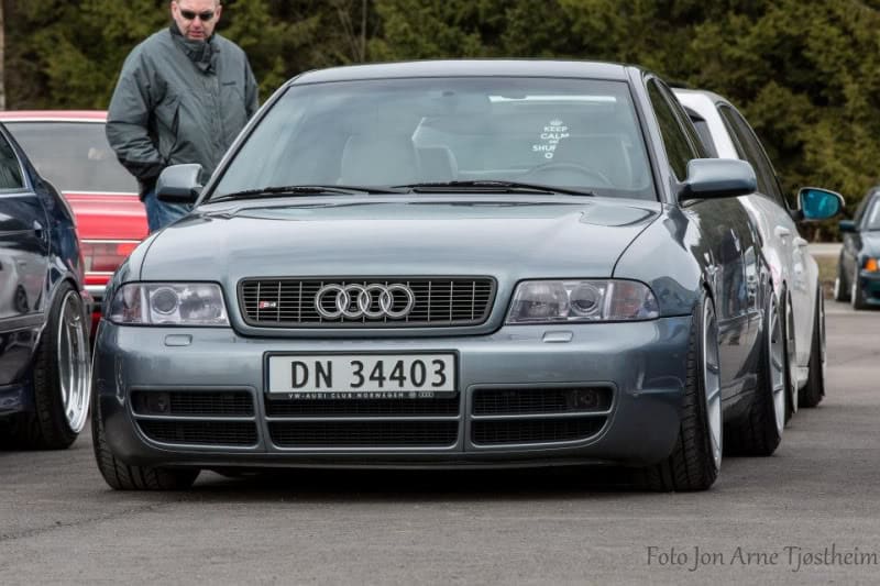 1999 Audi A4 with 18x9.5 3SDM 0.05 wheels