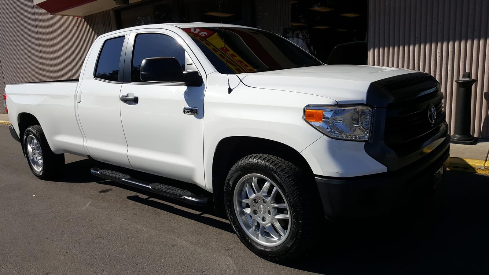 2015 Toyota Tundra with 20x9 wheels