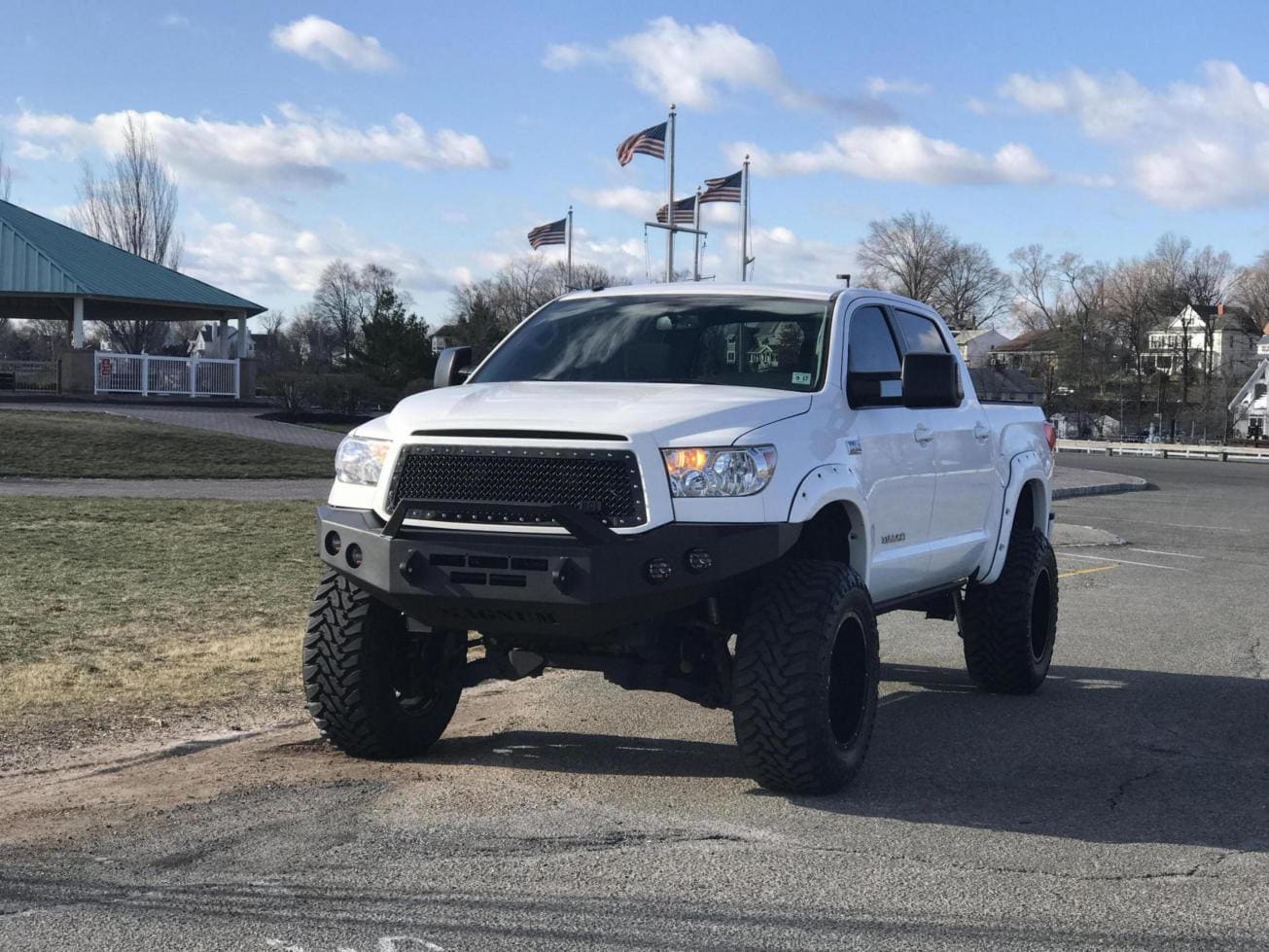 2014 Toyota Tundra with 20x12 wheels