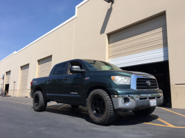 2008 Toyota Tundra with 18x9 VTX Outlaw wheels