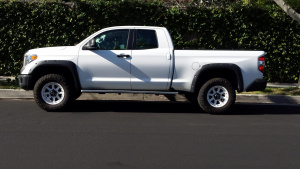 2014 Toyota Tundra with 18x9 wheels