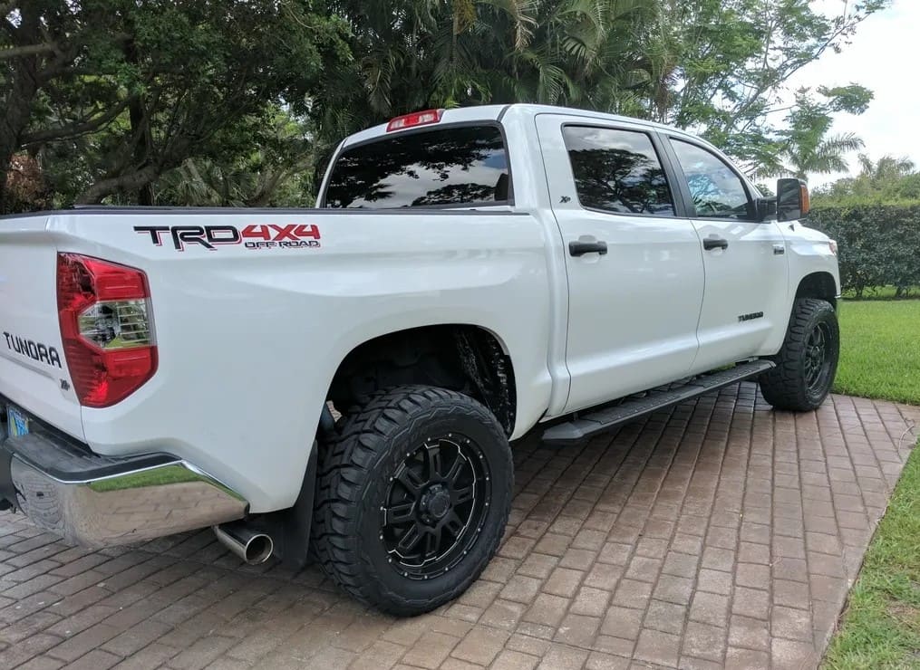 2014 Toyota Tundra with 20x9 wheels