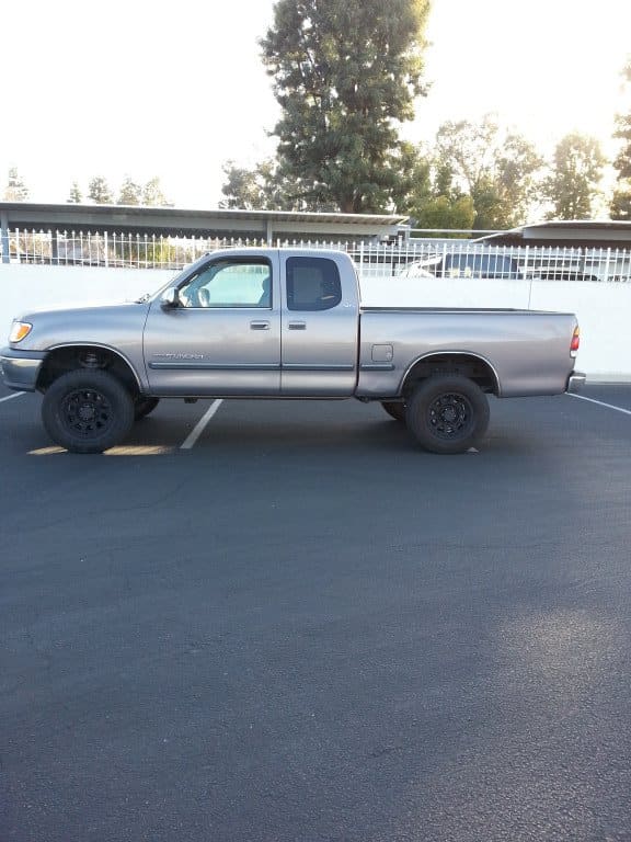 2002 Toyota Tundra with 16x8 wheels