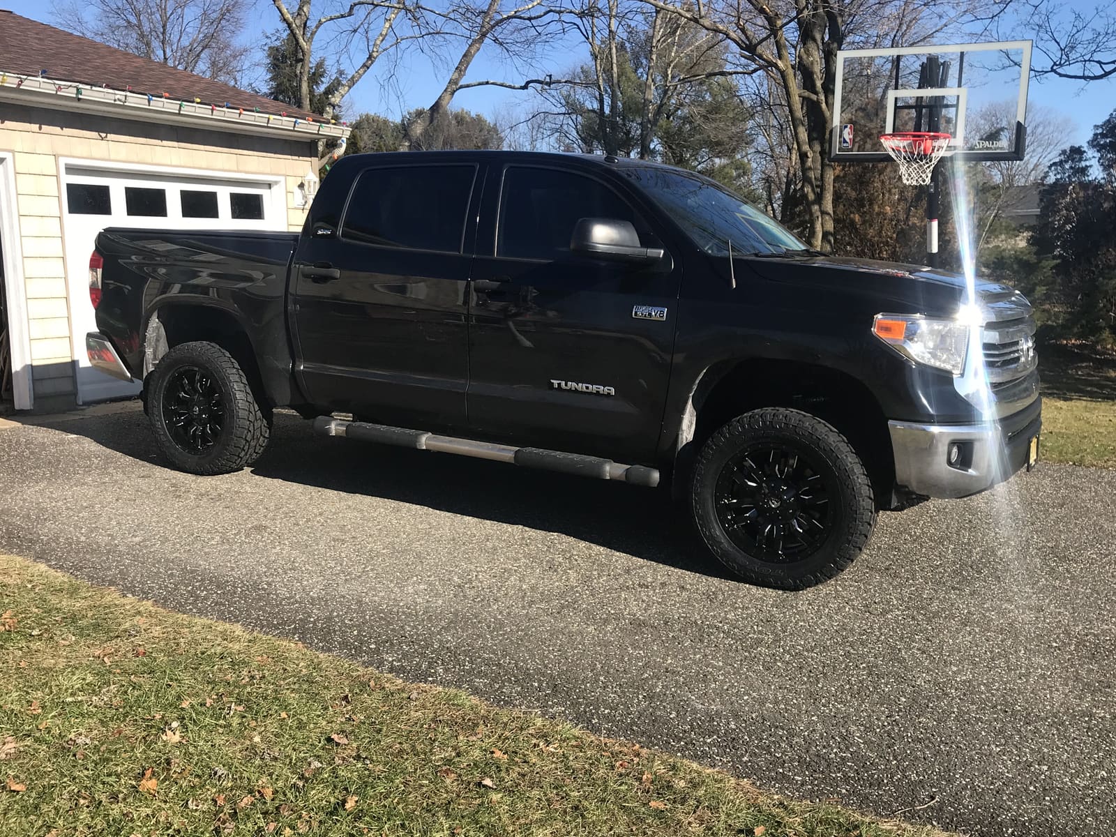 2016 Toyota Tundra with 20x9 wheels