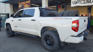 2020 Toyota Tundra with 18x8 wheels